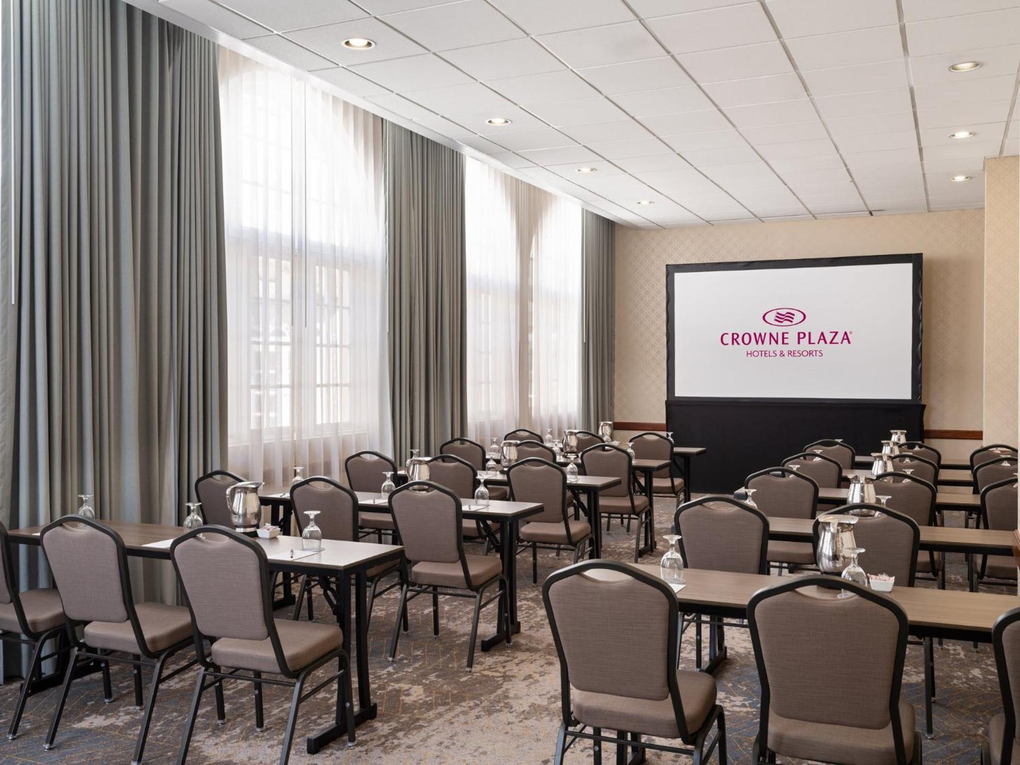 Crowne Plaza Phoenix - Chandler Golf Resort By Ihg Luaran gambar